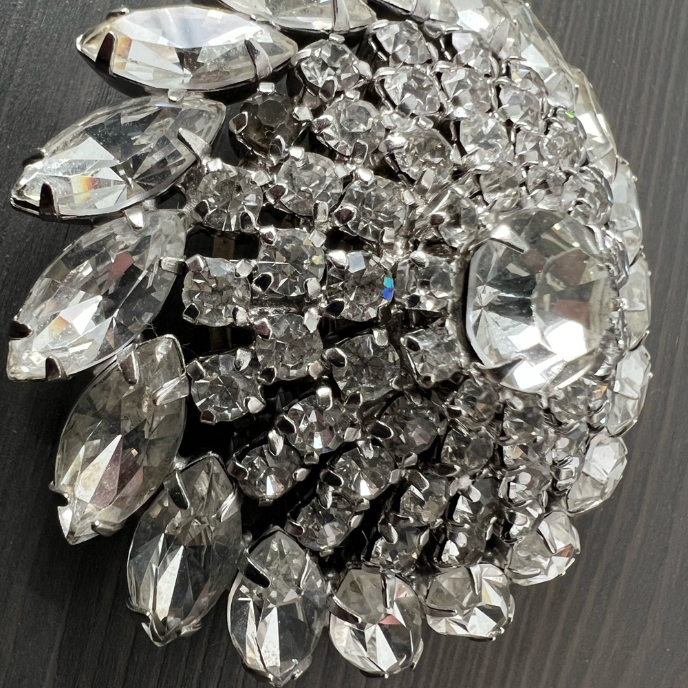 Large Vintage 1950's Rhinestone Brooch Pin - Picture 2 of 6